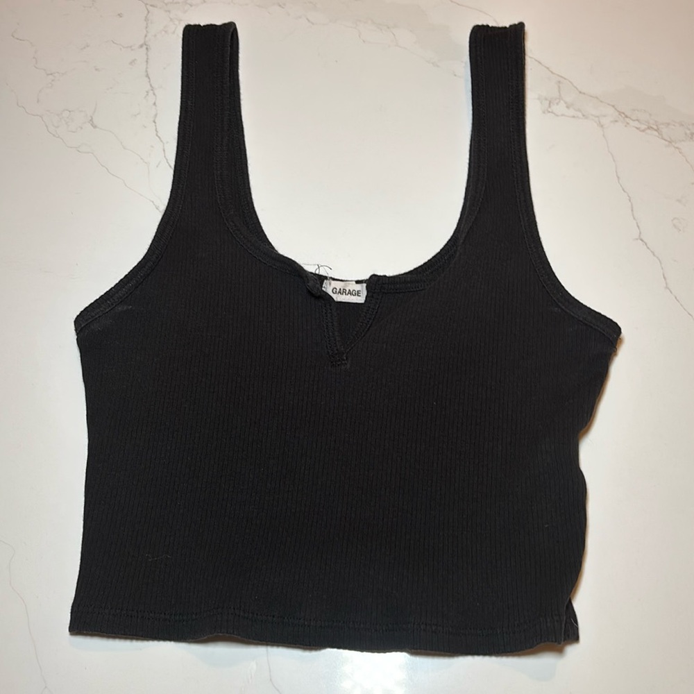 Garage black crop top